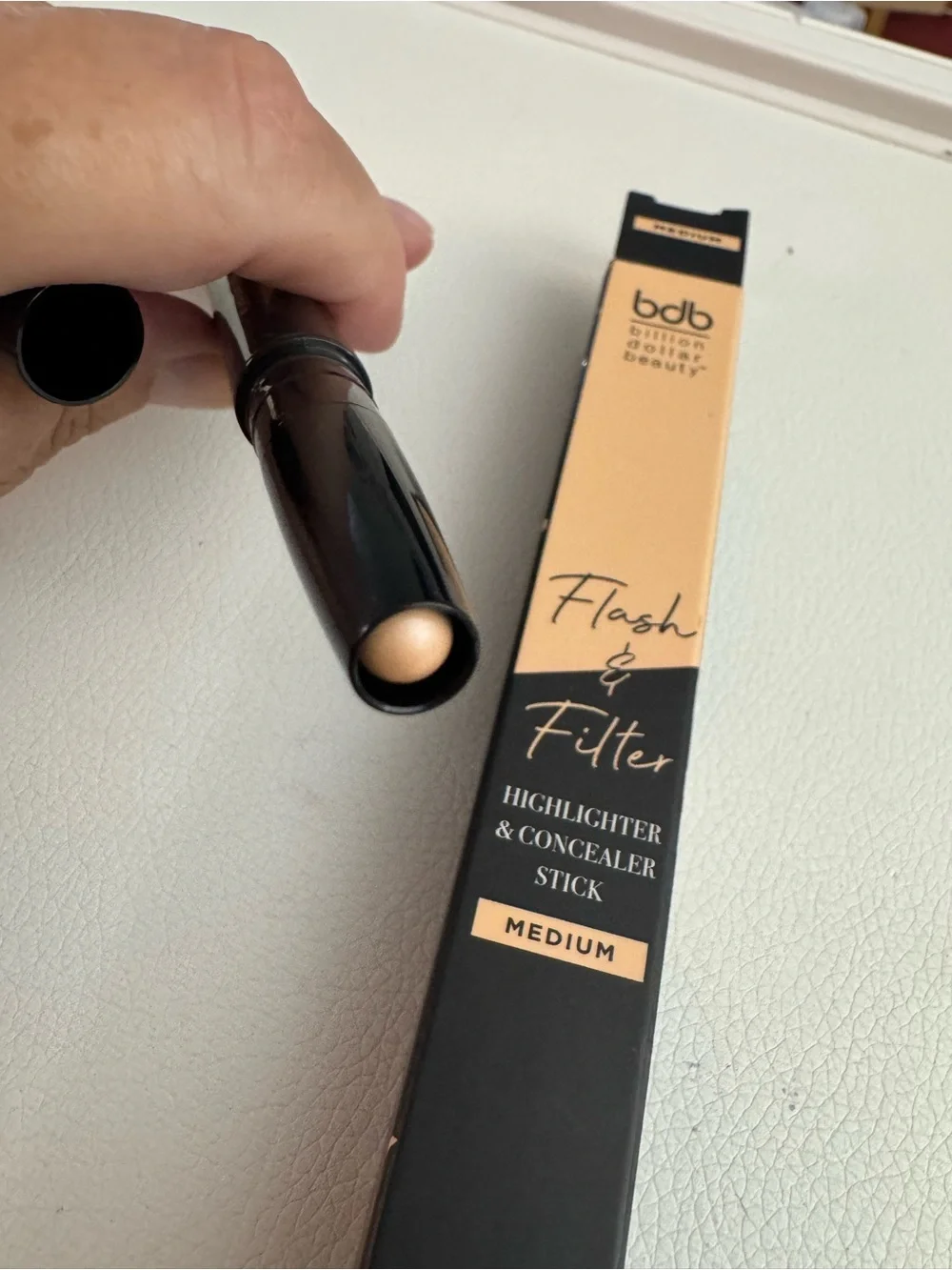 bdb Highlighter and Concealer Duo Stick — Medium